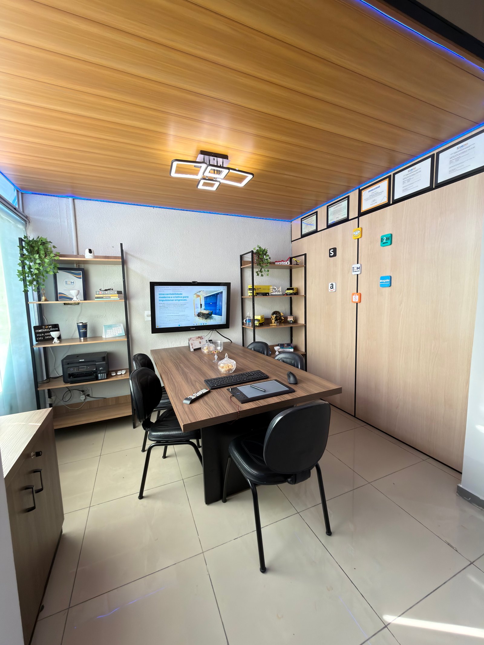 Sala de reunião da EDM Contabilidade